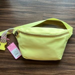 nwt Stoney clover target yellow Fanny pack